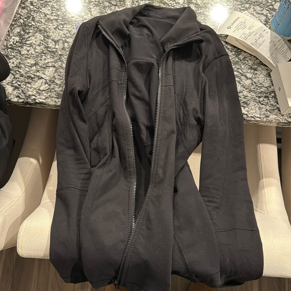 Define jacket luon